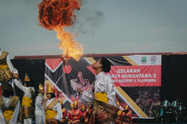 Fenomena Mahasiswa Ganda: Kuliah di Dua Jurusan, Apakah Mungkin?